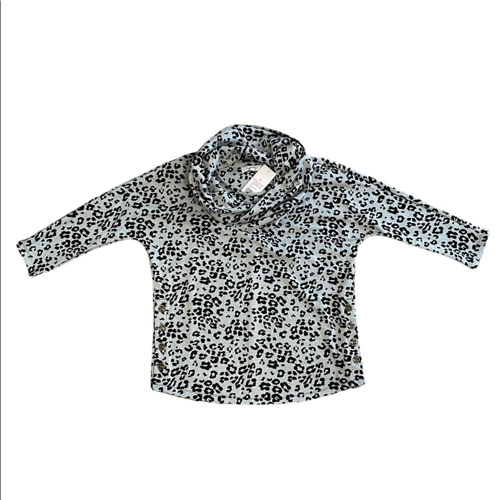 NWT cowl neck cheetah print sweater medium
